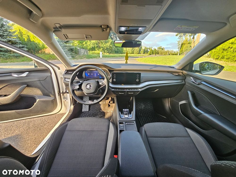 Skoda Octavia 2.0 TDI Ambition DSG - 14