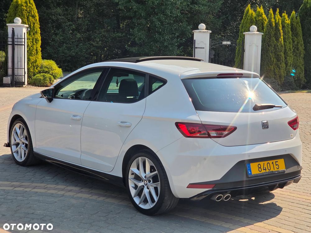 Seat Leon 2.0 TDI FR Black S&S - 11