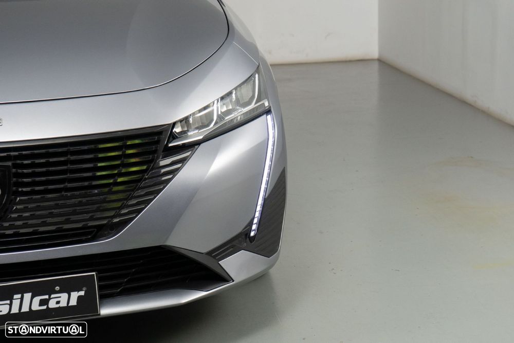 Peugeot 308 1.6 Hybrid Allure e-EAT8 - 18