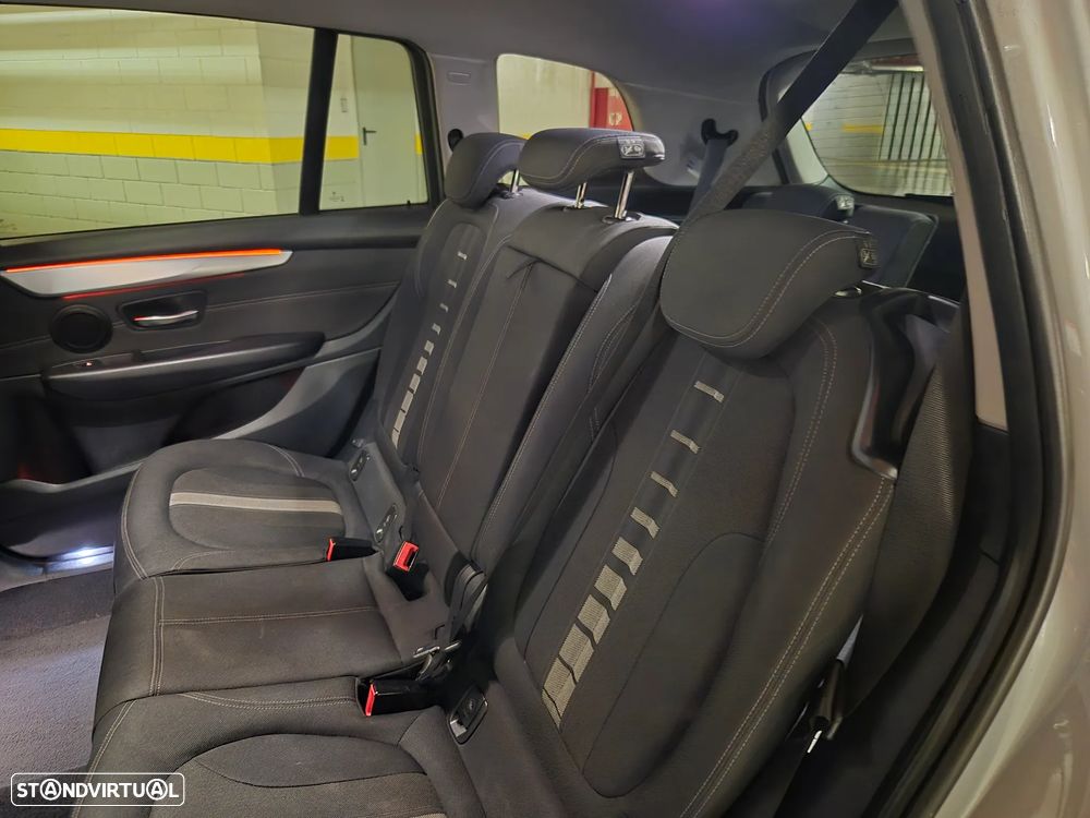 BMW 216 Gran Tourer d Line Sport - 29