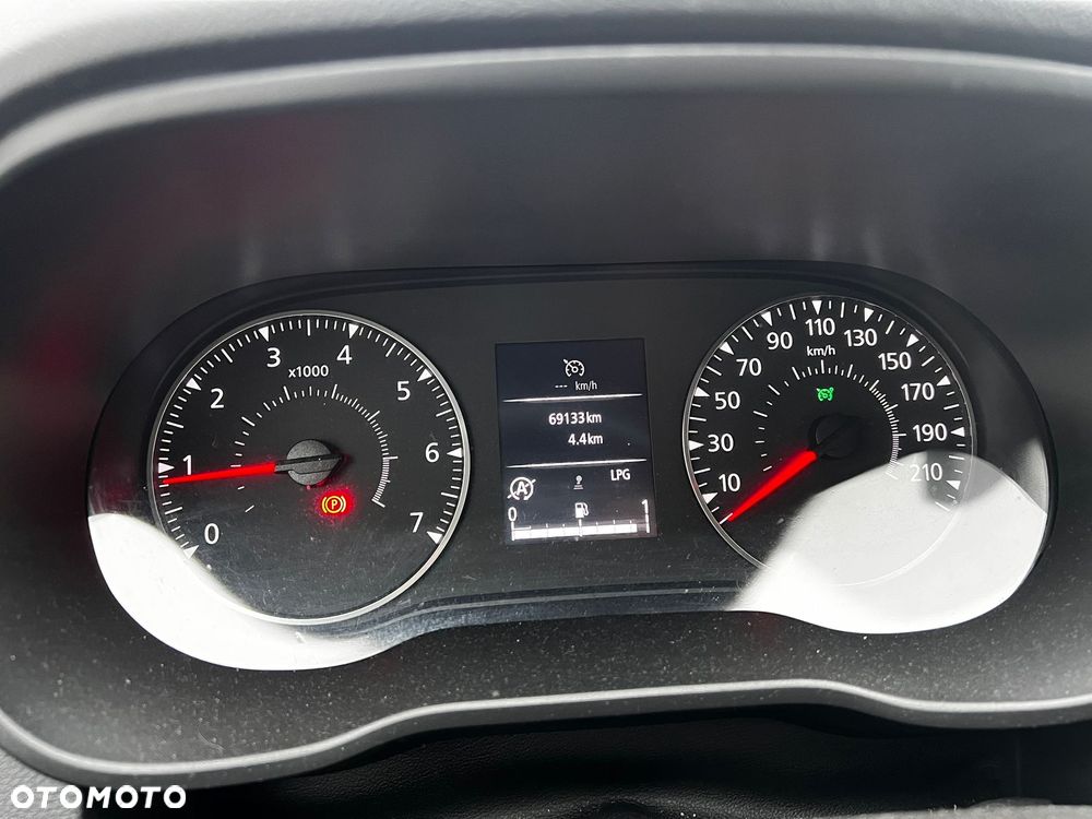 Dacia Duster 1.0 TCe Prestige - 11