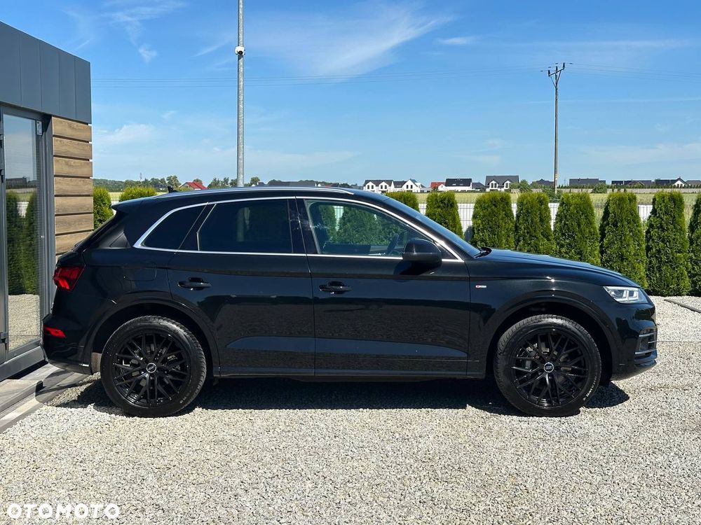 Audi Q5 55 TFSI e Quattro S Line S tronic - 4