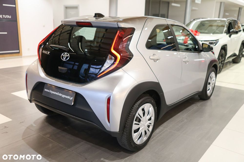 Toyota Aygo X - 10