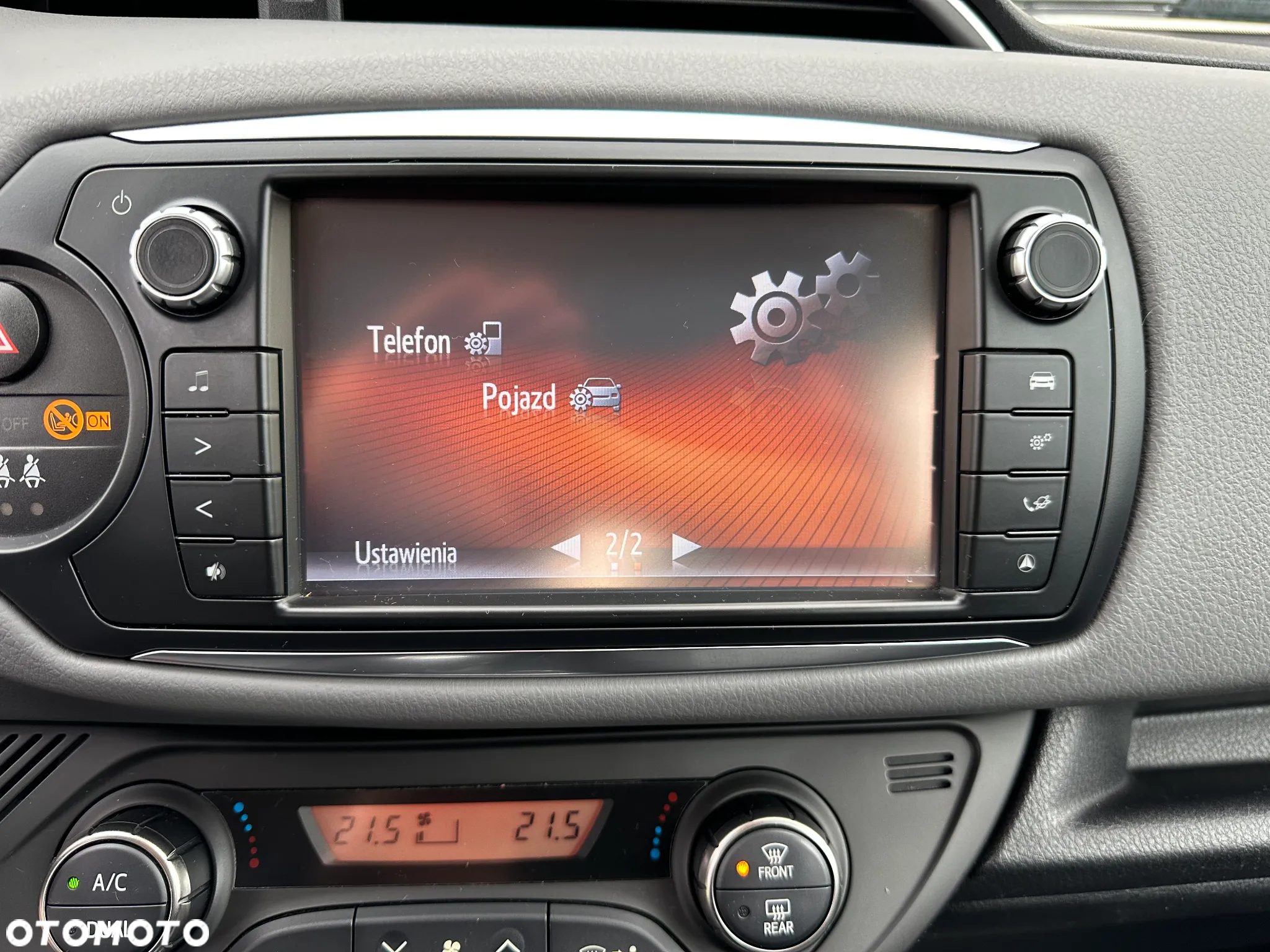 Toyota Yaris 1.33 Premium - 27