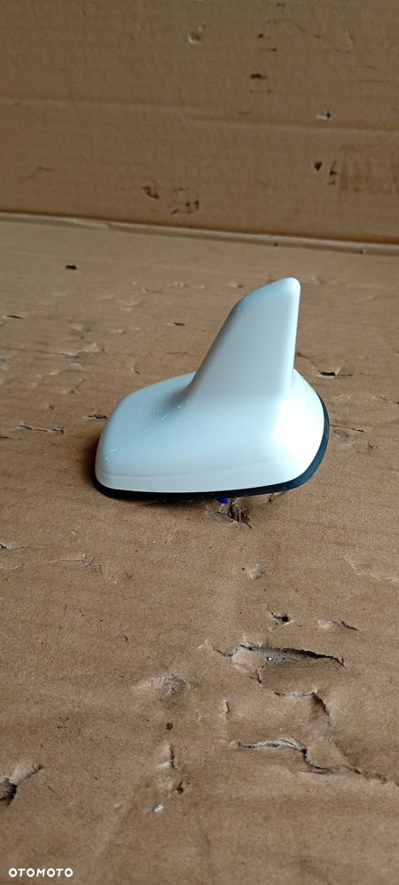 Antena dachowa radia rekin Audi A4 B8 Lift 4G0035503E - 4