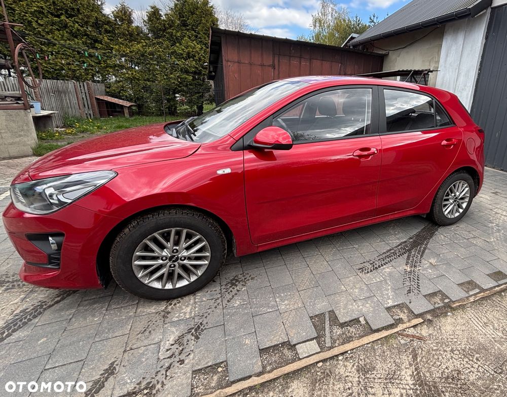 Kia Rio - 2