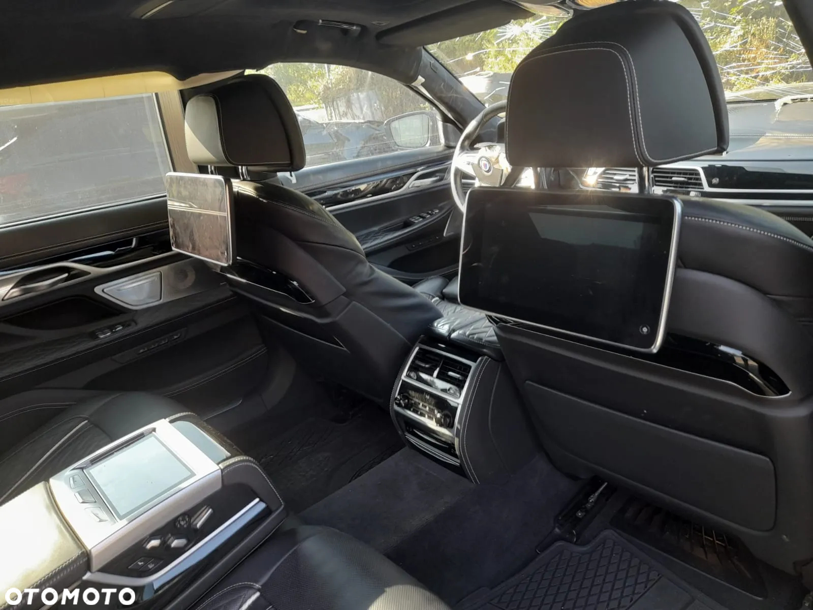 BMW-ALPINA B7 Biturbo - 9