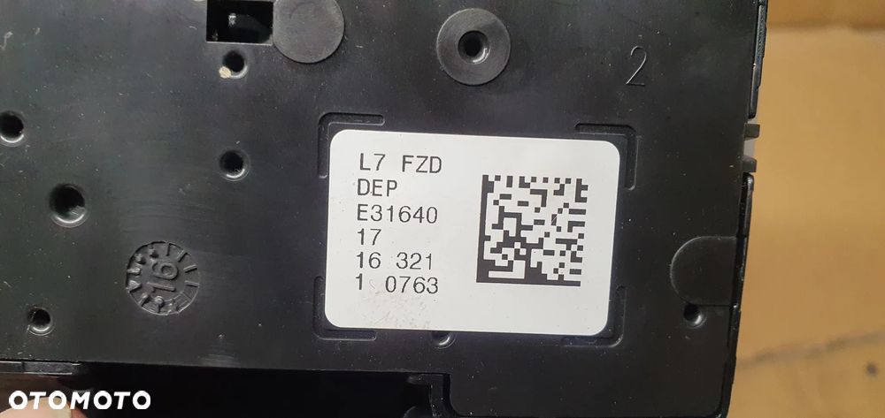 Lampka oświetlenie kabiny podsufitki BMW 3 F30 6826921 - 7