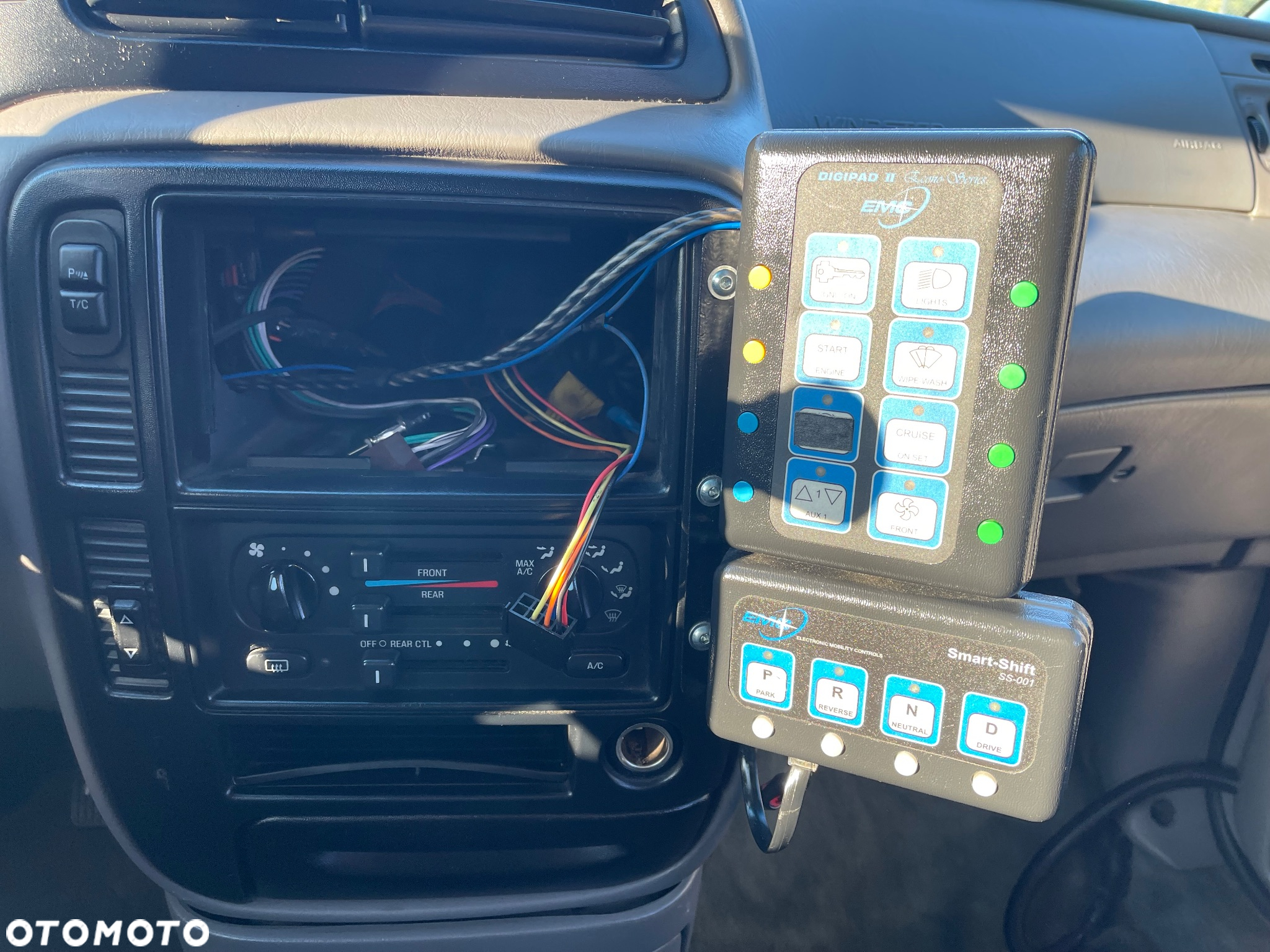 Ford Windstar 3.0 - 8