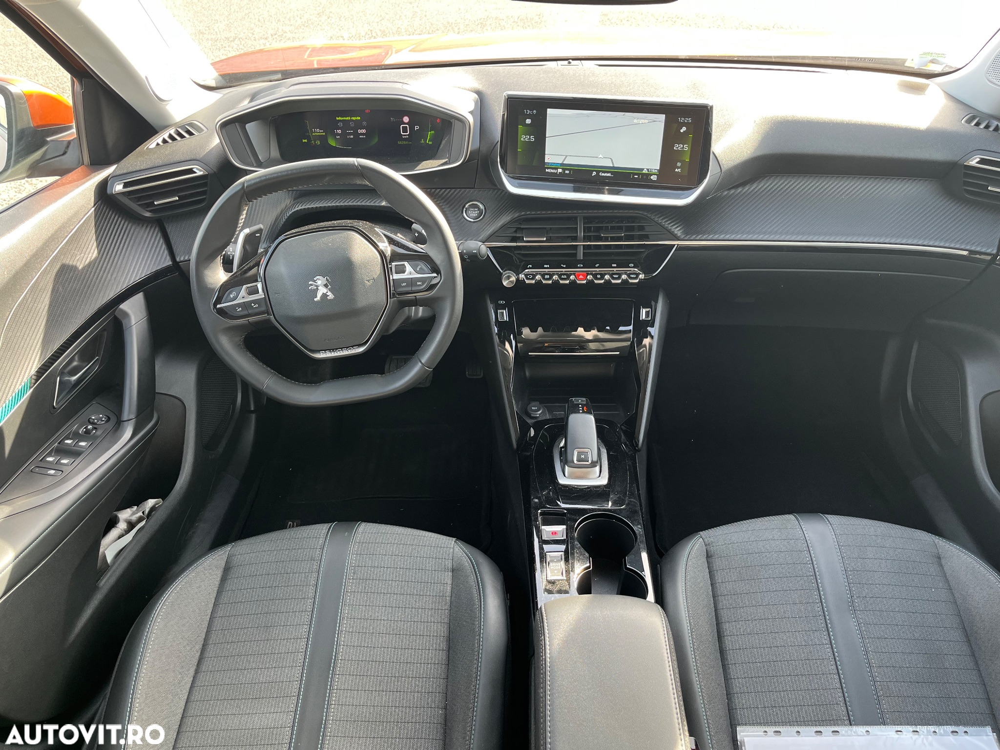 Peugeot 2008 PureTech 130 EAT8 Allure Pack - 13