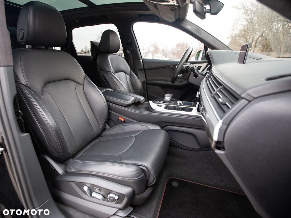 Audi SQ7 - 17