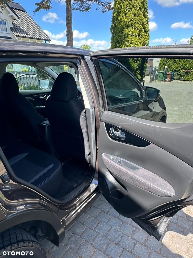 Nissan Qashqai 1.3 DIG-T DCT TEKNA - 32