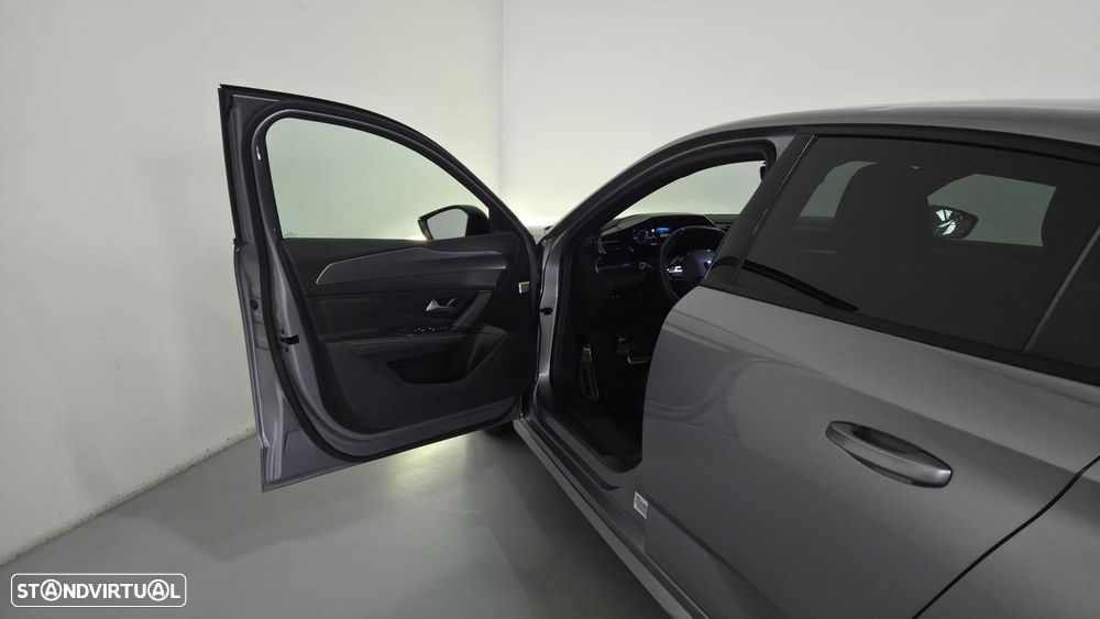 Peugeot 308 1.6 Hybrid GT e-EAT8 - 21