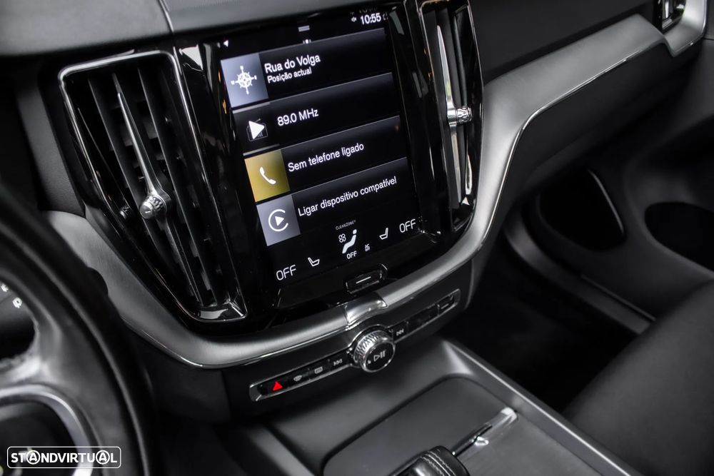 Volvo XC 60 T6 AWD Essential - 26