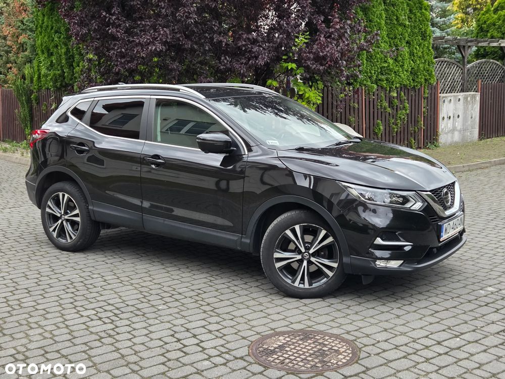 Nissan Qashqai 1.3 DIG-T N-Connecta DCT - 1