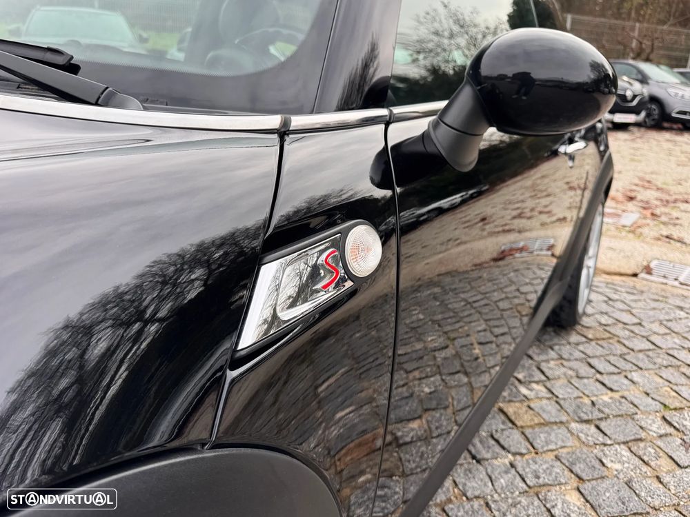 MINI 3 Portas Cooper SD - 32