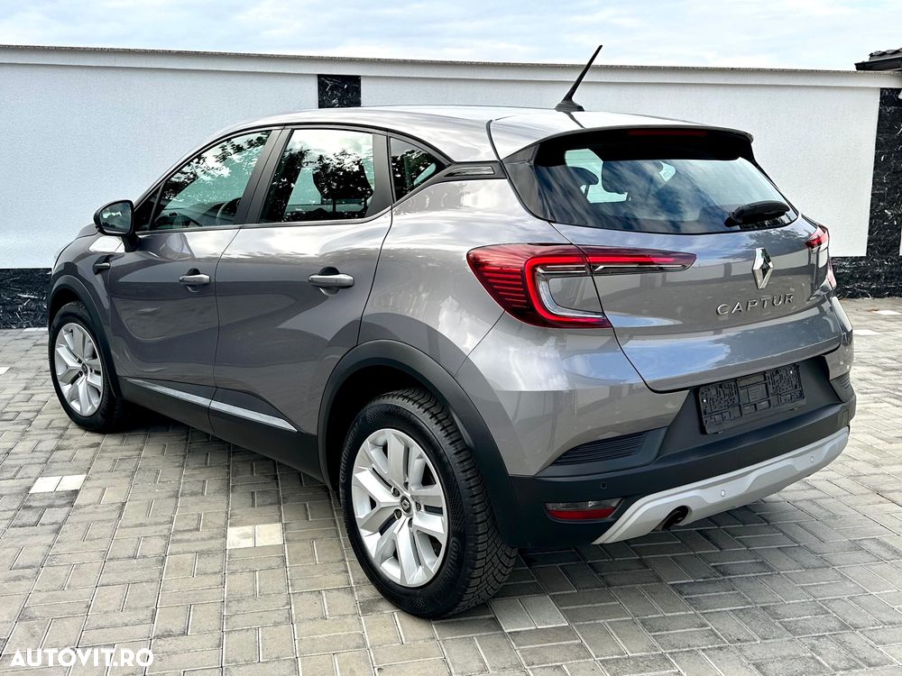 Renault Captur BLUE dCi 115 EDC BUSINESS EDITION - 4