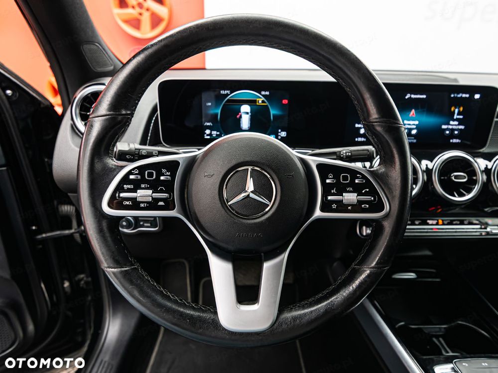 Mercedes-Benz GLB 200 d Progressive 8G-DCT - 13