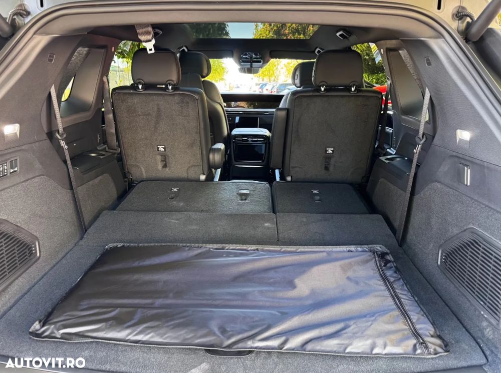 Cadillac Escalade - 10