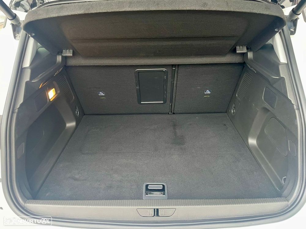 Opel Grandland 1.6 T PHEV Design & Tech - 11