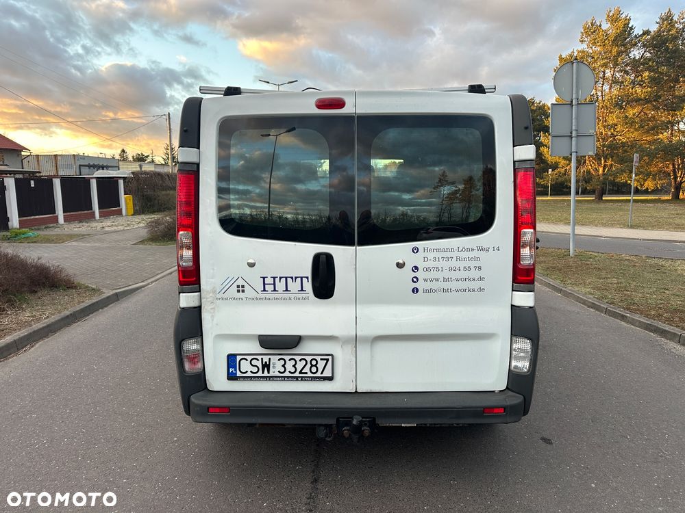 Renault TRAFIC - 4