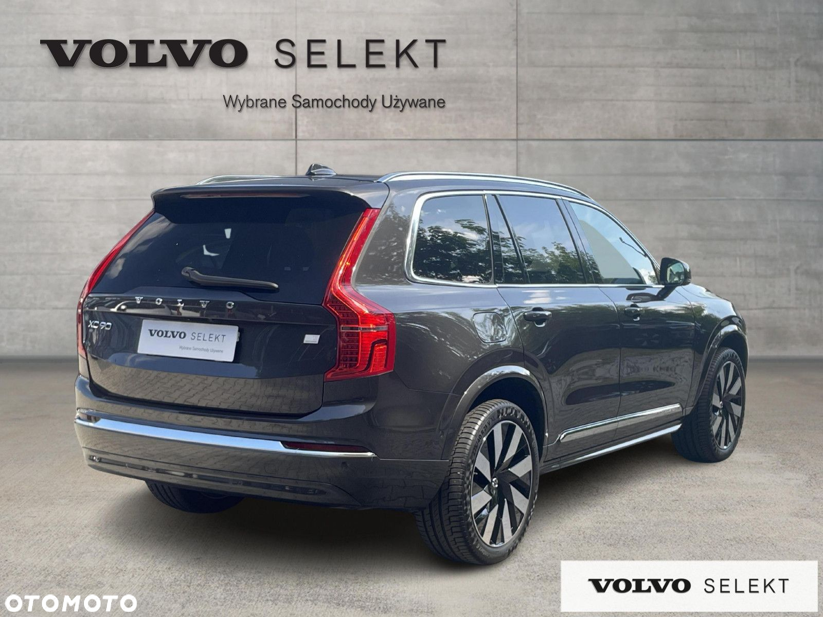 Volvo XC 90 - 9