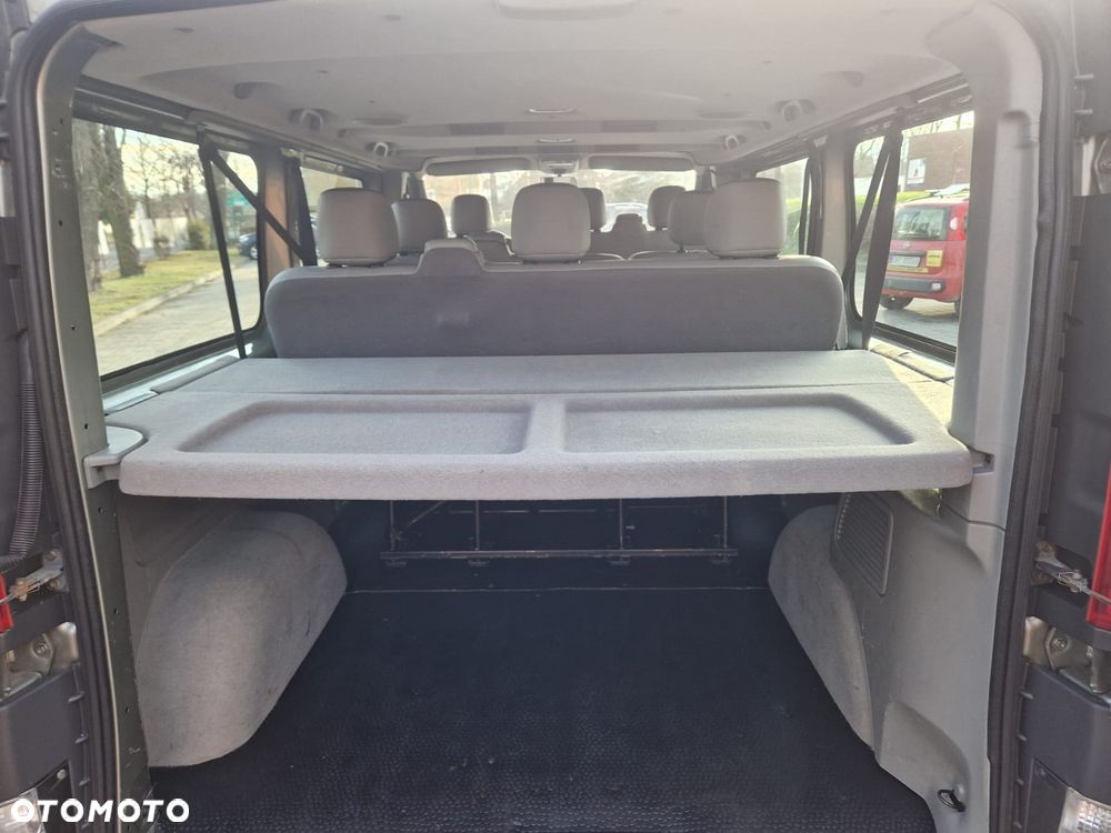 Opel Vivaro - 14
