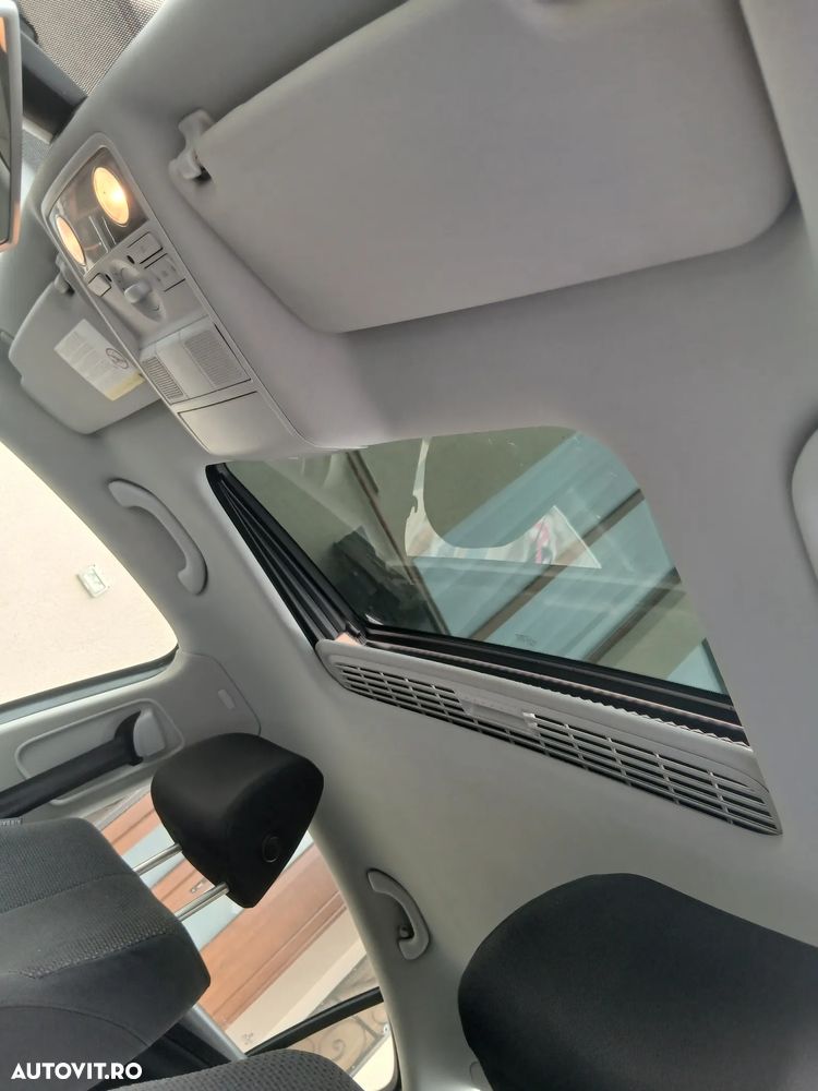 Volkswagen Passat 2.0 TDI 4Motion Comfortline - 16