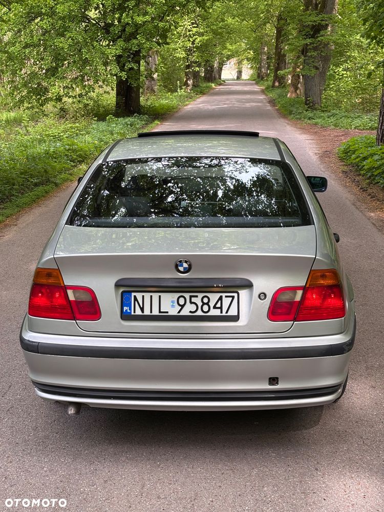 BMW Seria 3 320d - 8