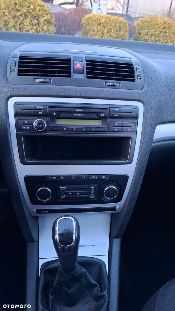Skoda Octavia 1.9 TDI Ambiente - 9