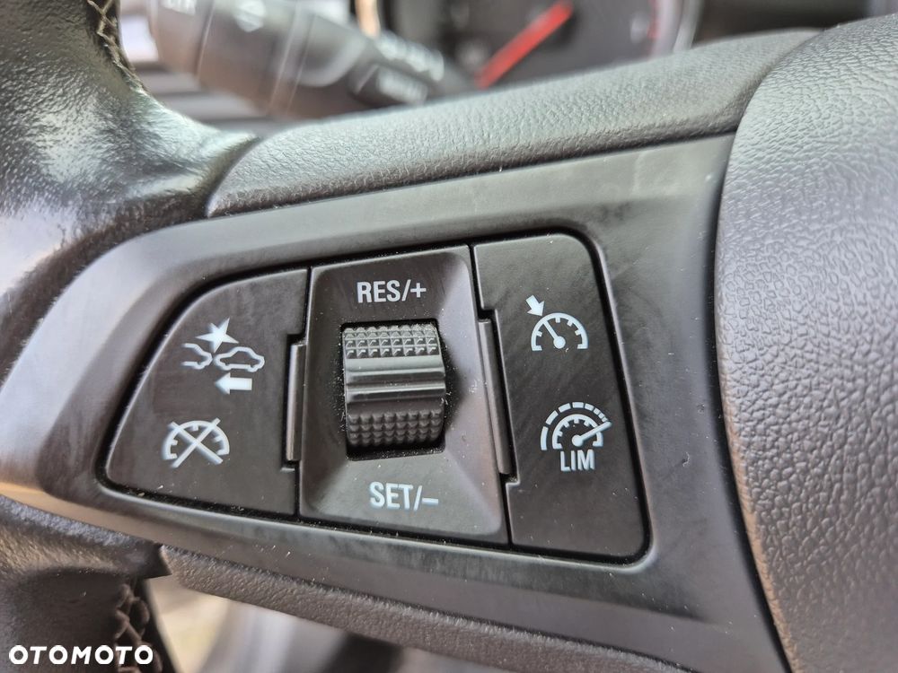 Opel Astra 1.0 Turbo Start/Stop Innovation - 19