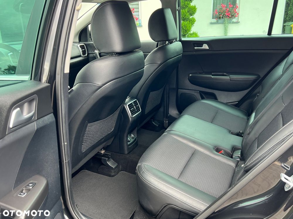 Kia Sportage 1.6 T-GDI L Business Line Plus 2WD - 26