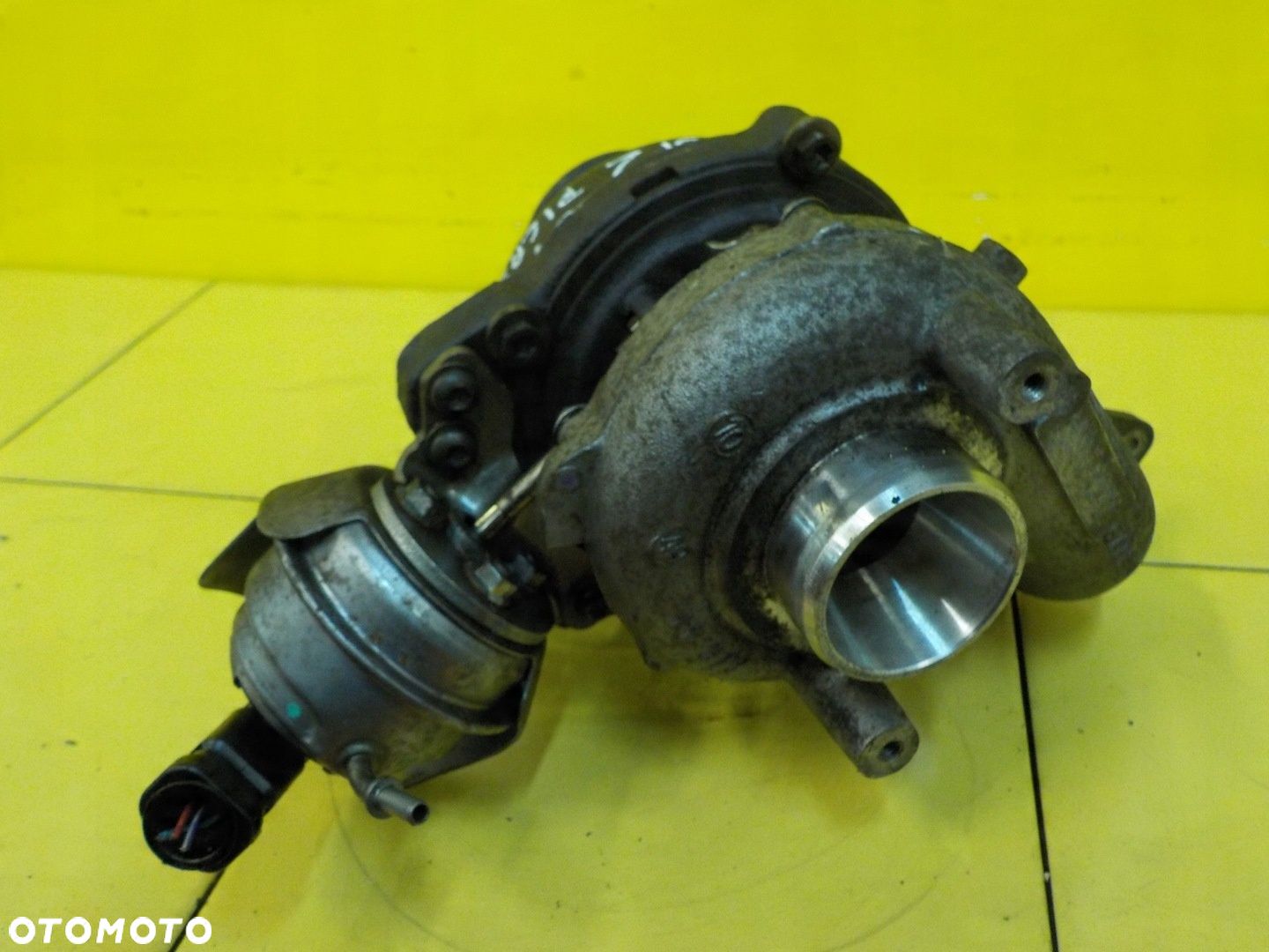 C4 PICASSO C3 DS3 1.6 E-HDI 13r 9HR turbina turbosprezarka 9666120680 - 1