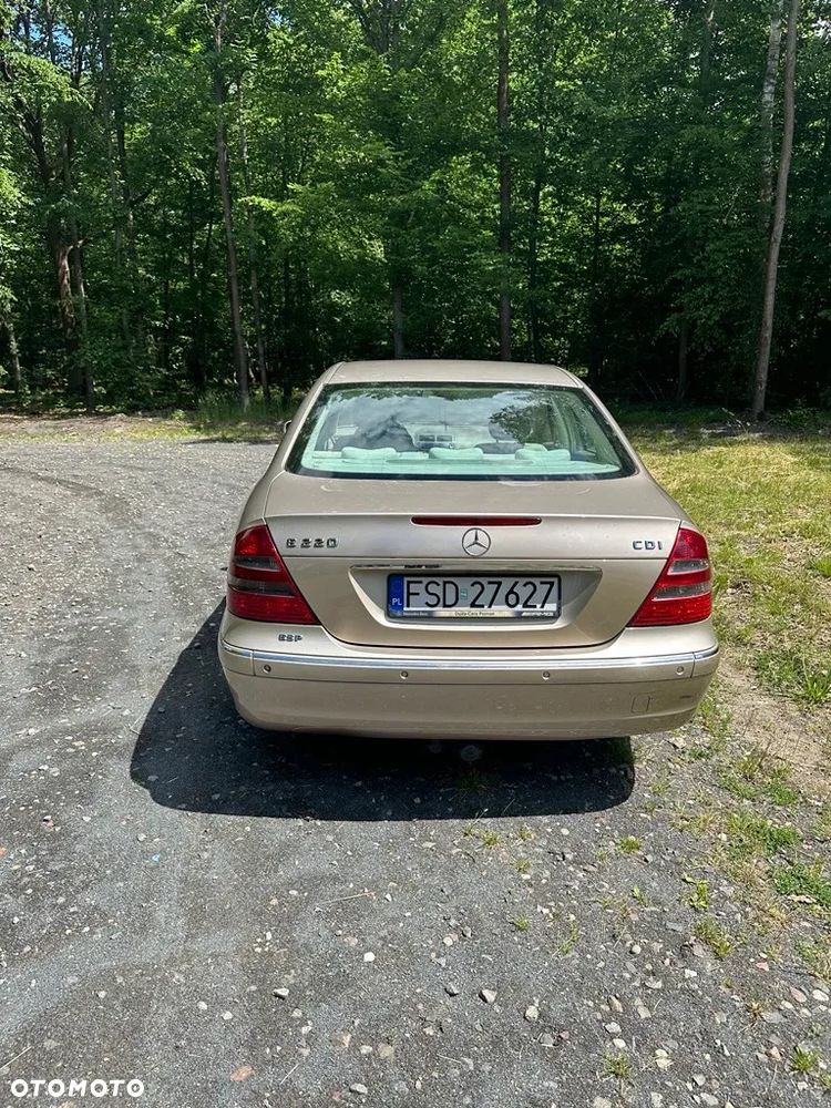 Mercedes-Benz Klasa E - 5