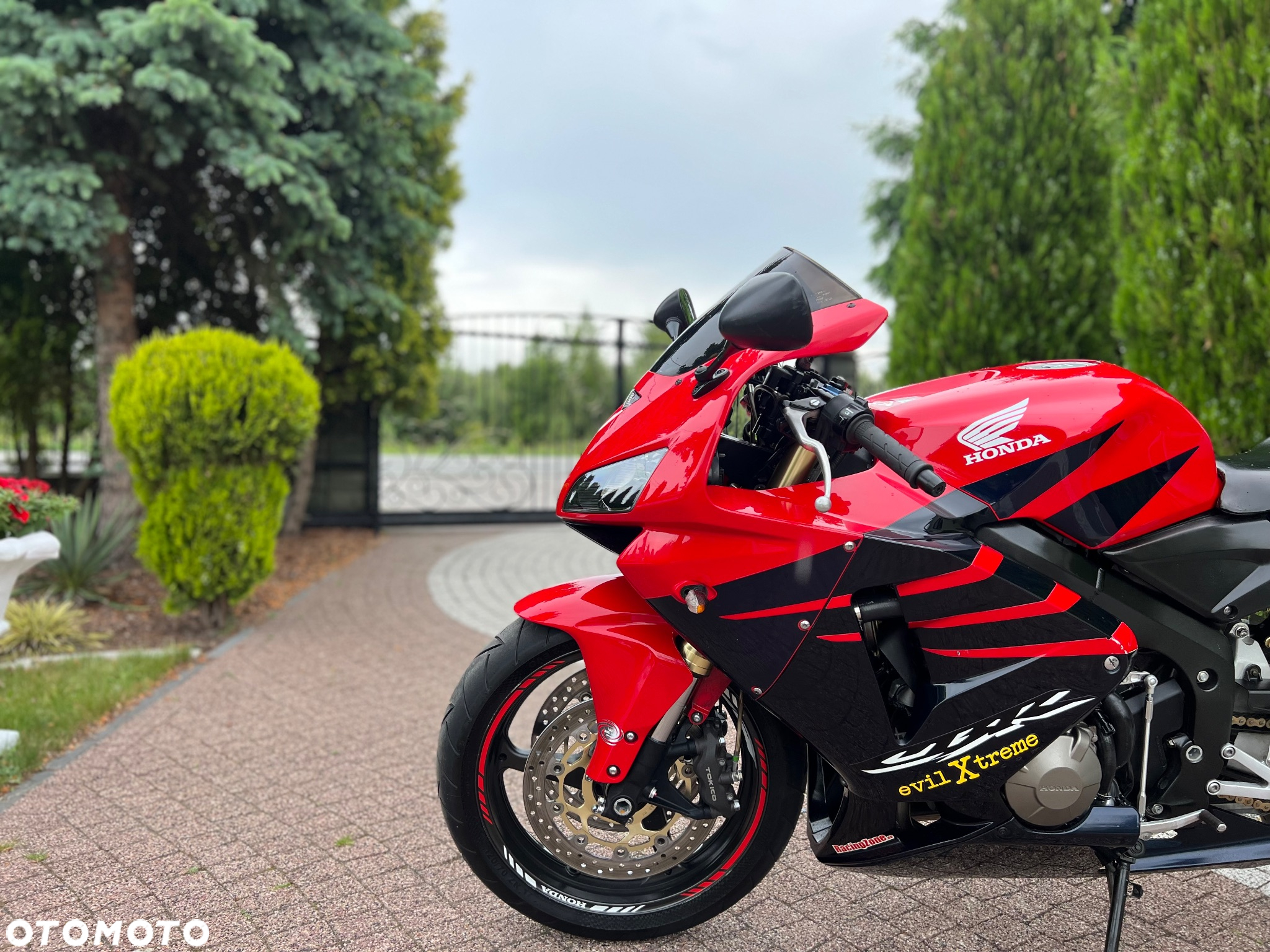 Honda CBR - 24