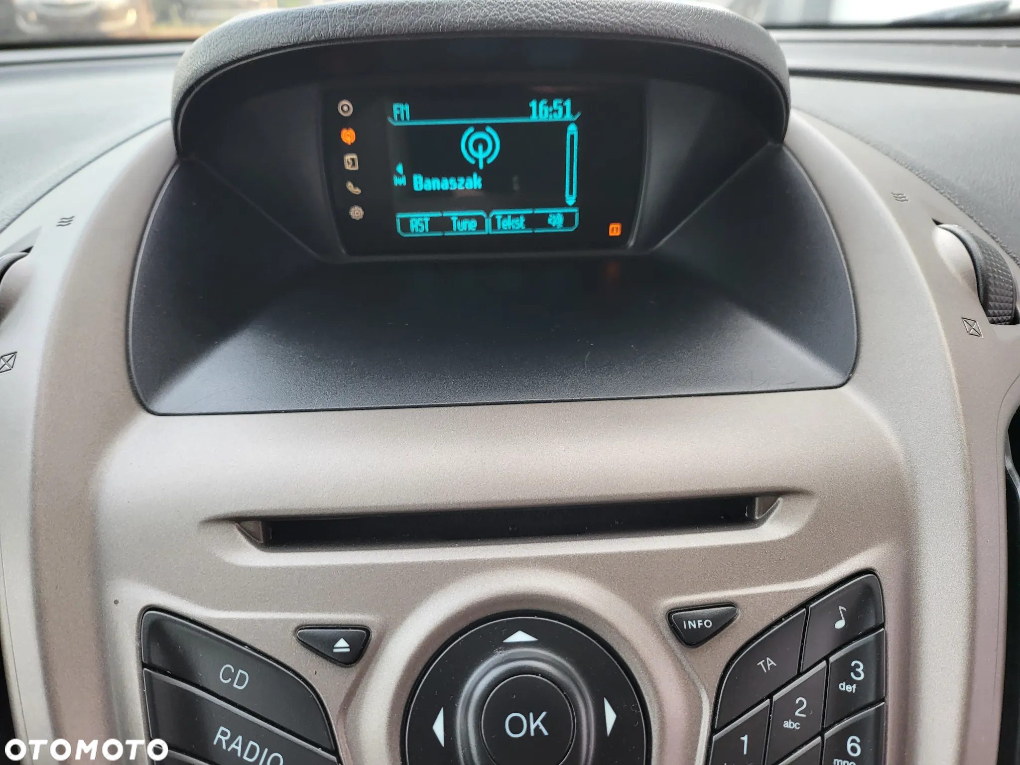 Ford Tourneo Courier 1.0 EcoBoost S&S Trend - 15