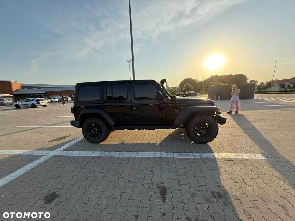 Jeep Wrangler 3.6 Unlim Black Edition II - 9