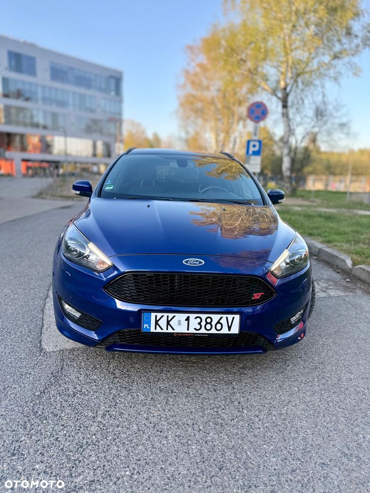 Ford Focus 1.5 EcoBoost STart-Stopp-System ST-LINE - 2