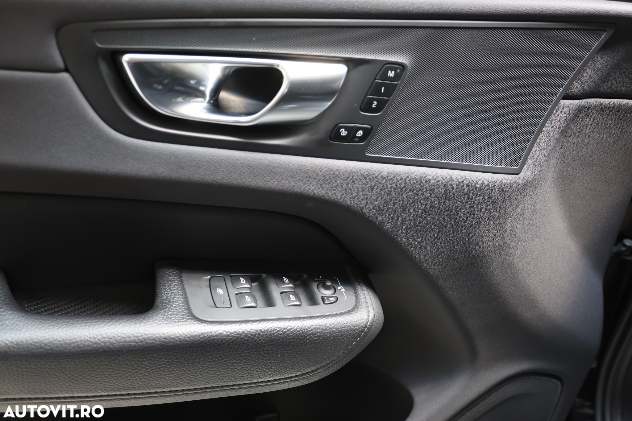 Volvo XC 60 Recharge T6 Twin Engine eAWD Inscription Expression - 14