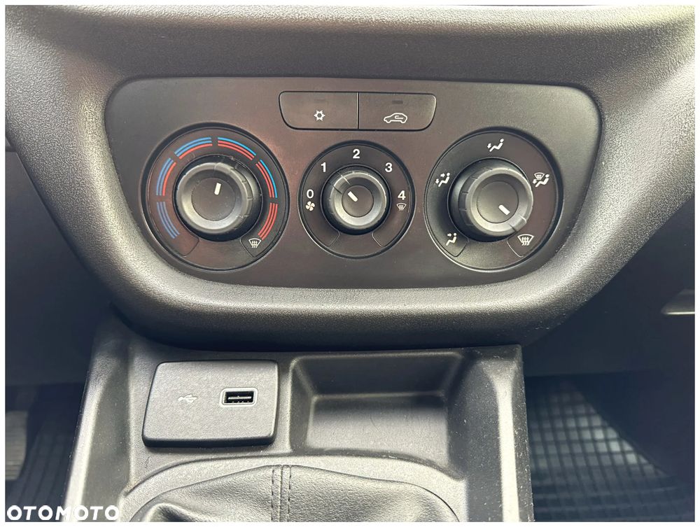 Fiat Doblo Kombi Maxi Dynamic - 23