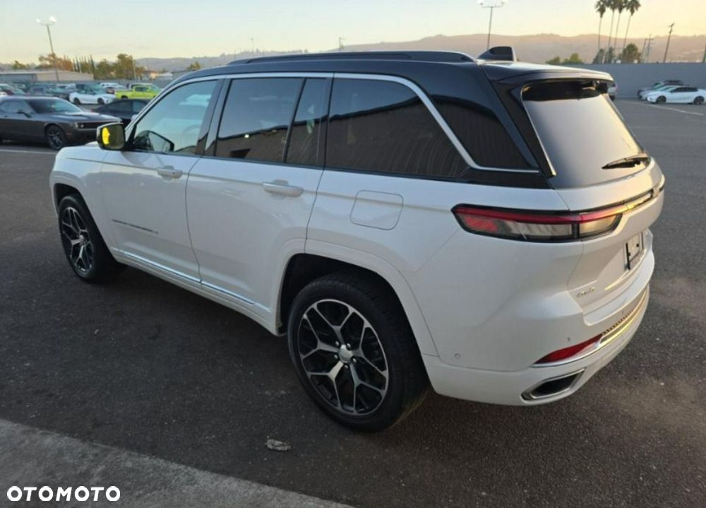 Jeep Grand Cherokee 2025 photo 5