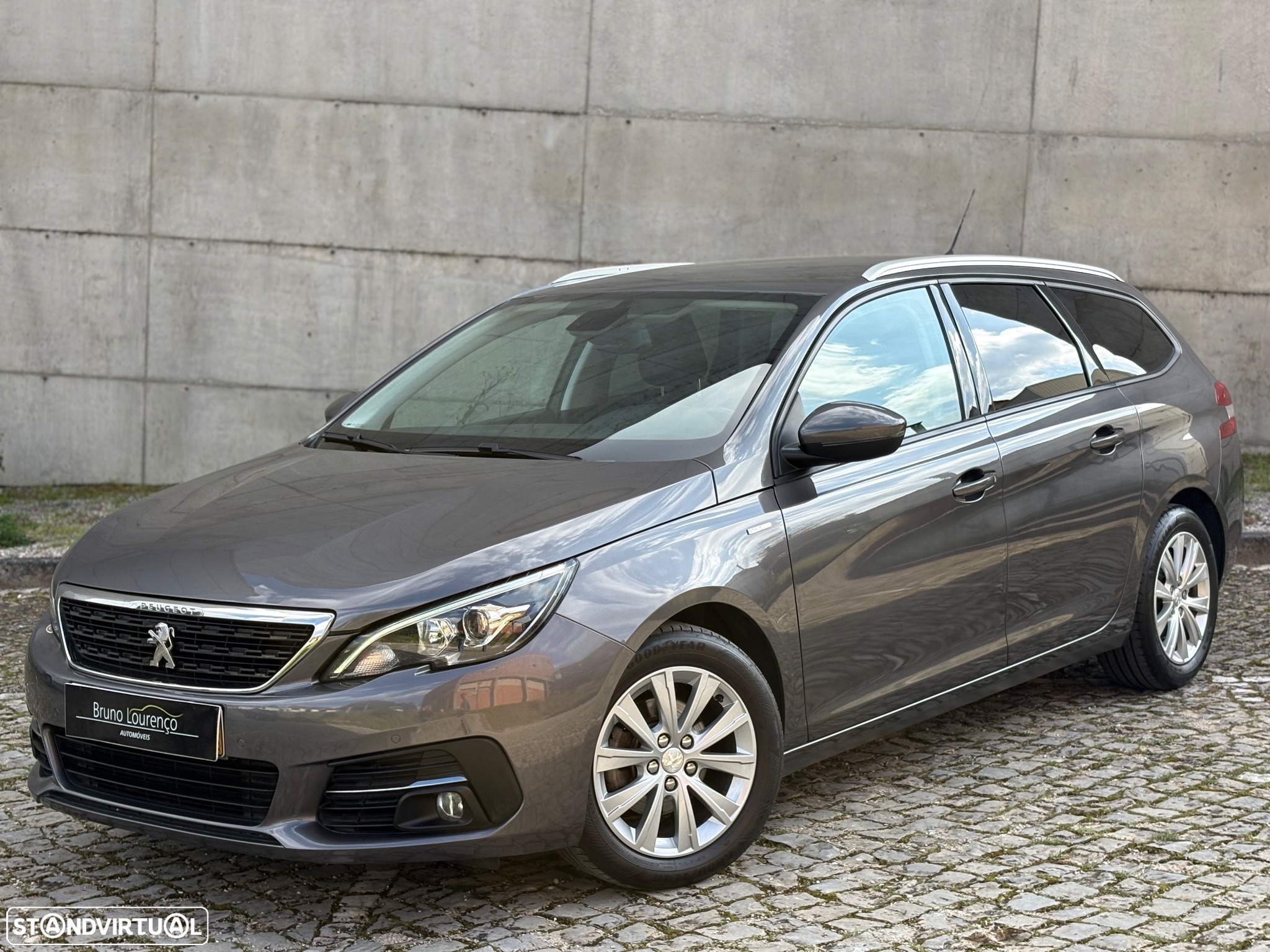Peugeot 308 1.5 BlueHDi Style - 3