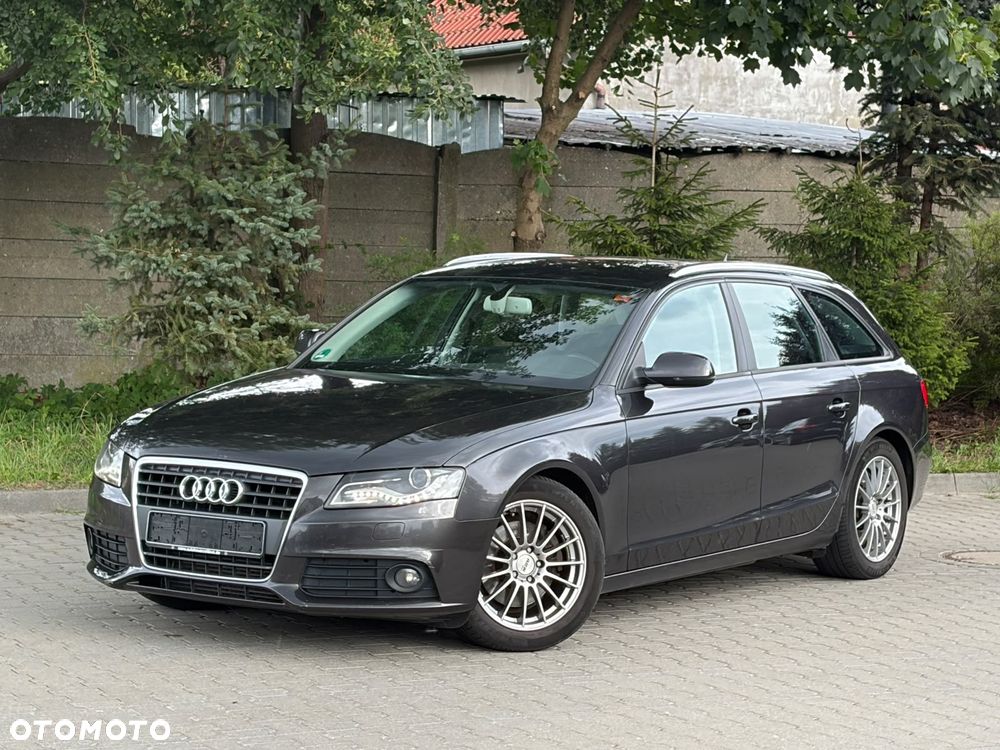 Audi A4 Avant 2.0 TDI DPF - 2