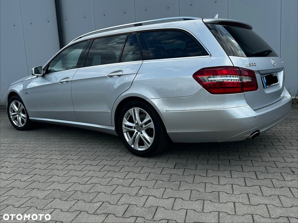 Mercedes-Benz Klasa E - 7