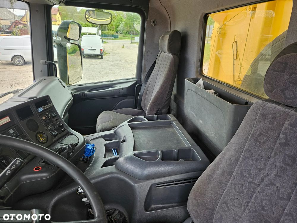 Scania 124c 360 - 27