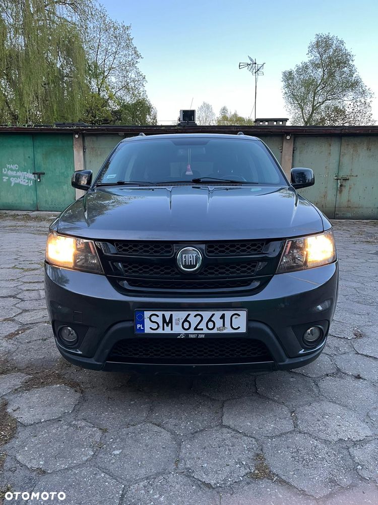 Fiat Freemont 2.0 Multijet Black Code AWD - 3