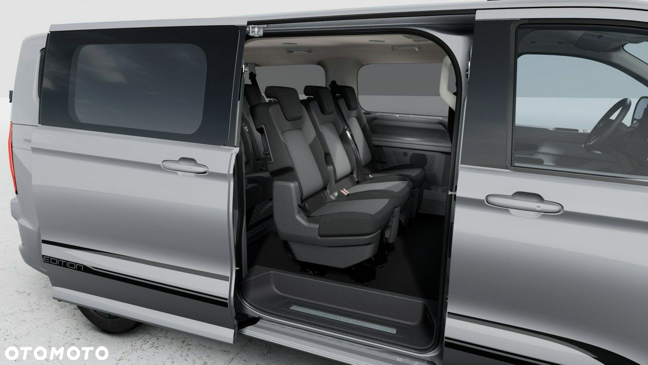 Volkswagen Caravelle - 11