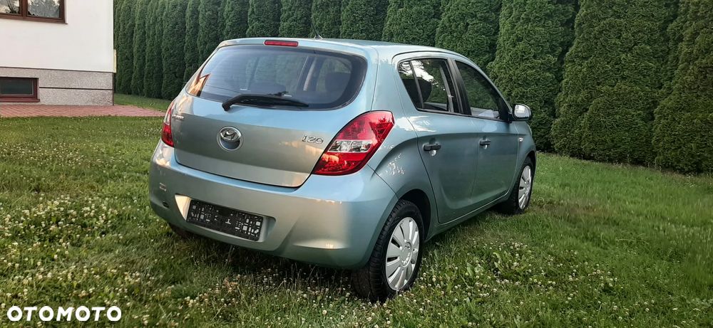 Hyundai i20 - 15