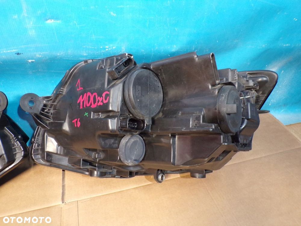 VW T6 CARAVELLE MULTIVAN 15- REFLEKTORY LAMPY PRZEDNIE DEMONTAŻ 2 sztuki - 9