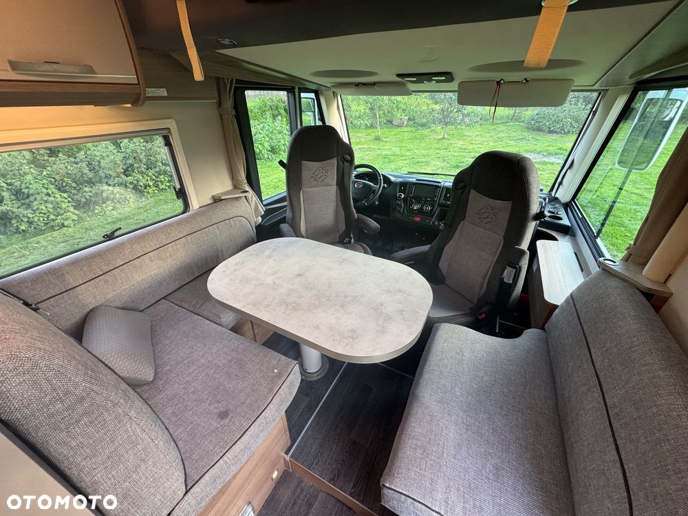 KNAUS LIVE l 700 MEG - 25